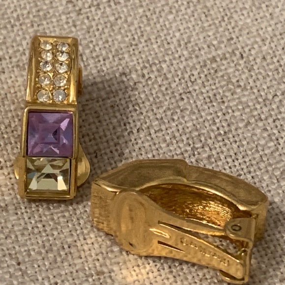 Christian Dior Crystal Clip On Earrings - Picture 6 of 11